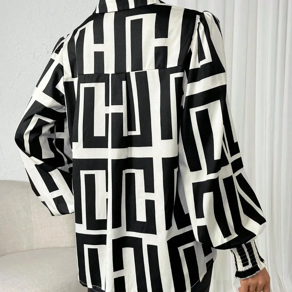 Black & White Preppy Womens Geo Print Shirred Cuff Lantern Sleeve Shirt